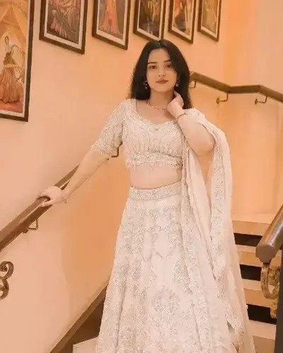 Escort Service In Giridih